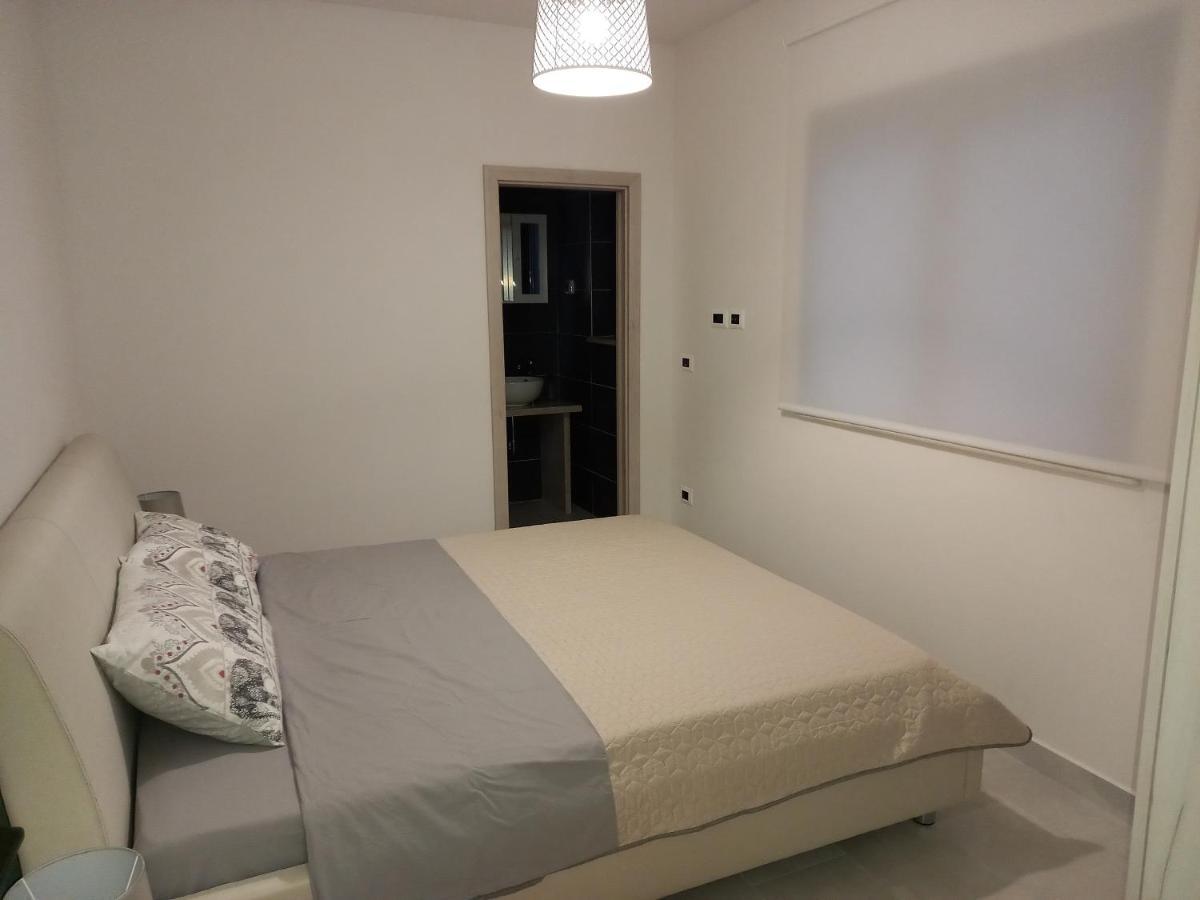 Apartmani Noa I Natali Kaldanija Dış mekan fotoğraf