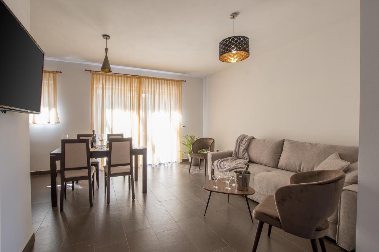 Apartmani Noa I Natali Kaldanija Dış mekan fotoğraf